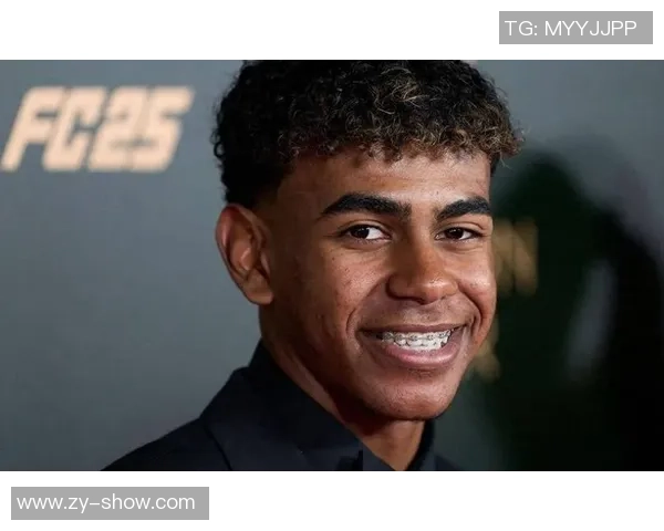 2025年全球足球球星真实收入排行榜揭秘 超高收入背后的商业帝国与代言契约